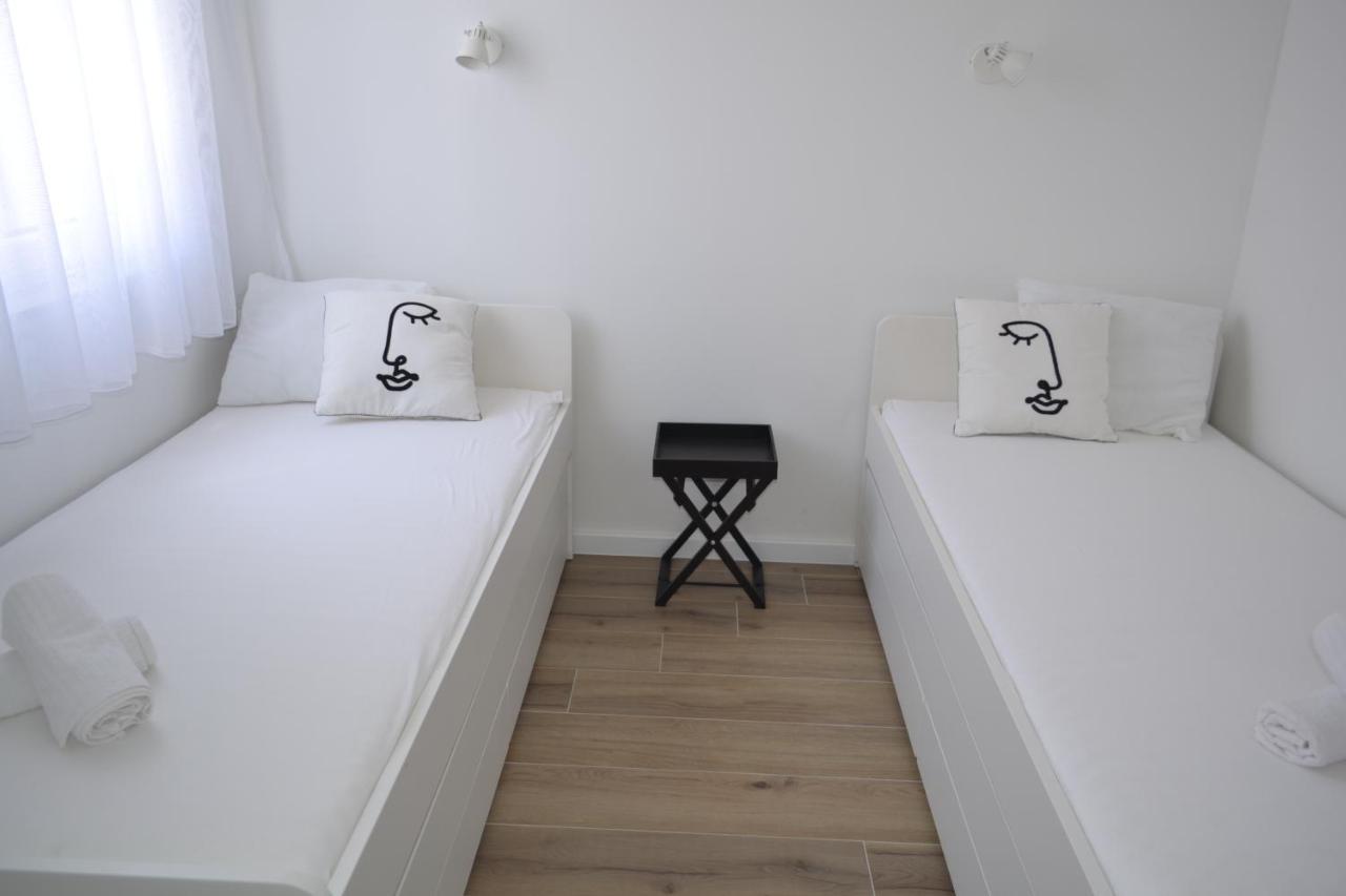 Villa Apartment Joel Trogir Ngoại thất bức ảnh