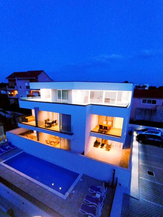 Villa Apartment Joel Trogir Ngoại thất bức ảnh